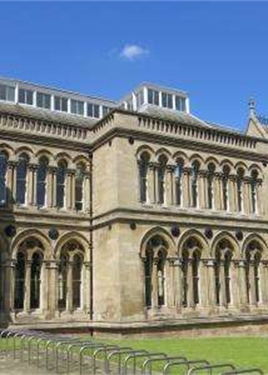 諾丁漢特倫特大學(xué)